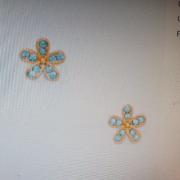 kate spade Jewelry - *PRICE DROP* New Kate Spade Aquamarine Flower Studs in gold setting.